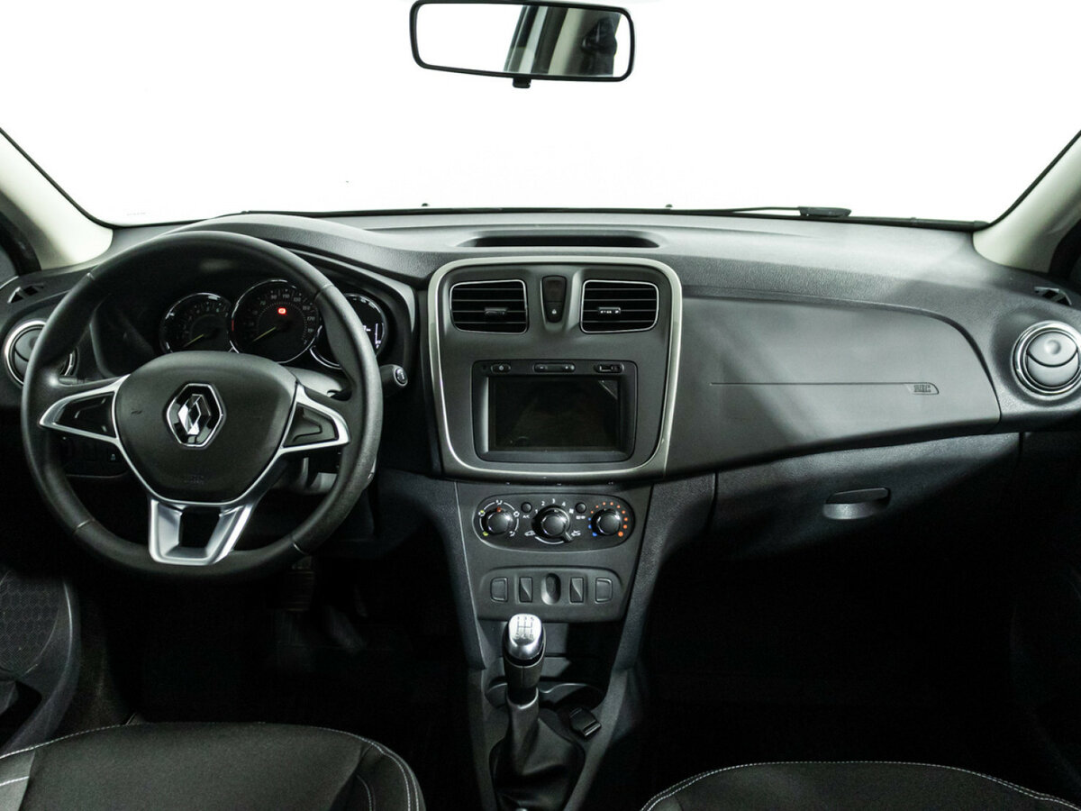 Renault Sandero б/у, 2022, Механическая. Фото: #12