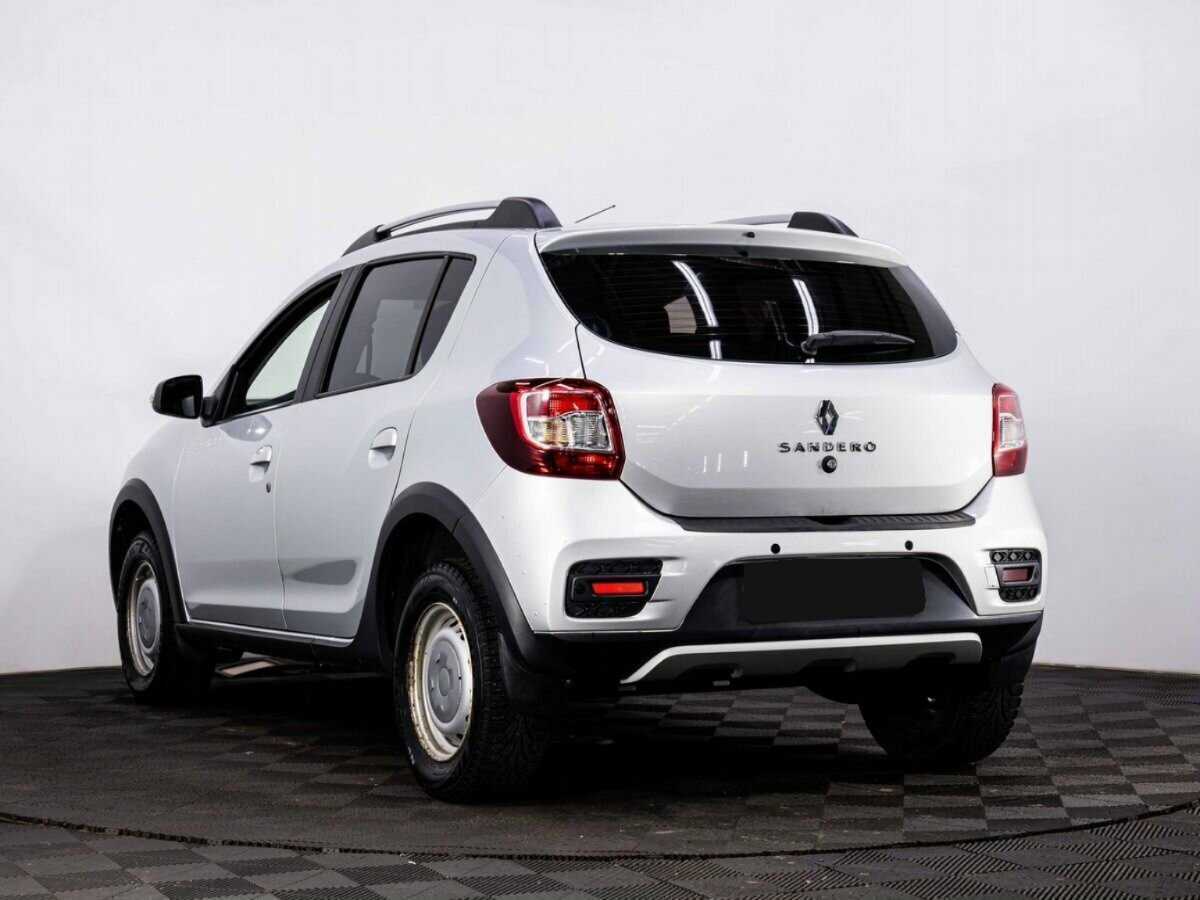Renault Sandero б/у, 2020, Механическая. Фото: #3