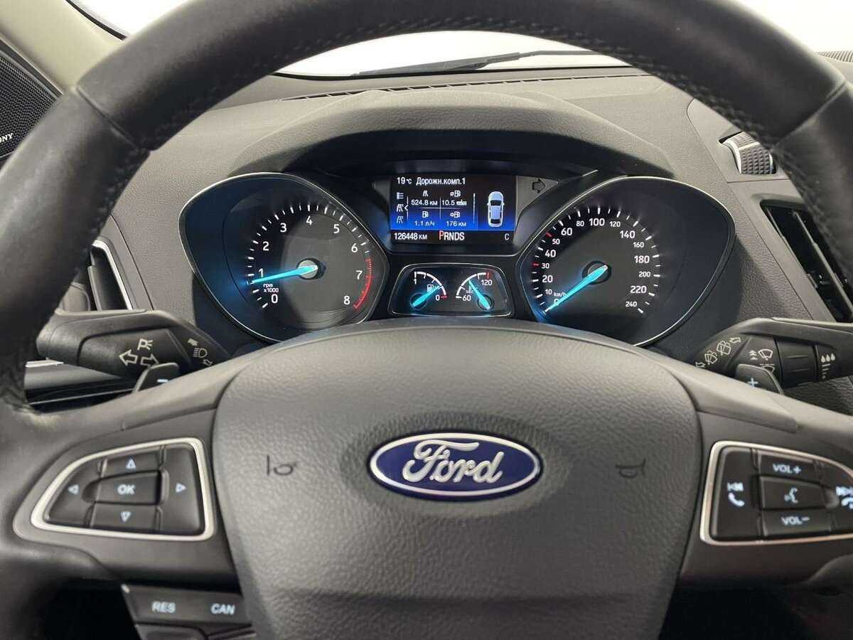 Ford Kuga б/у, 2017, Автоматическая. Фото: #8
