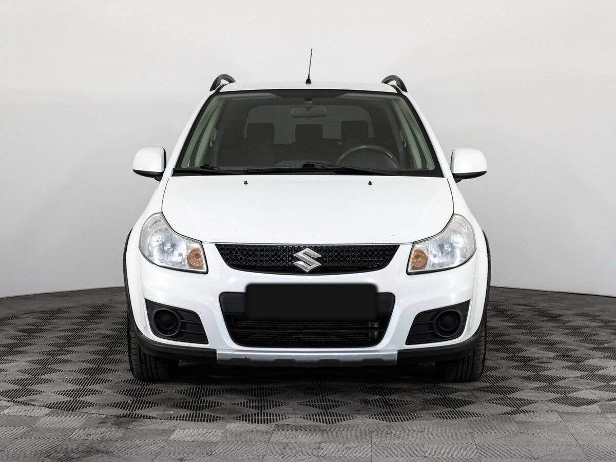 Suzuki SX4 б/у, 2012, Механическая. Фото: #1