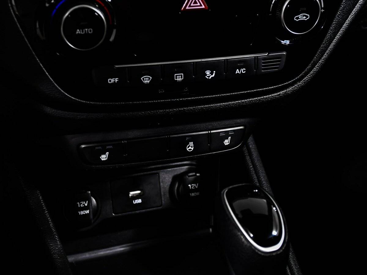 Hyundai Solaris б/у, 2020, Автоматическая. Фото: #13