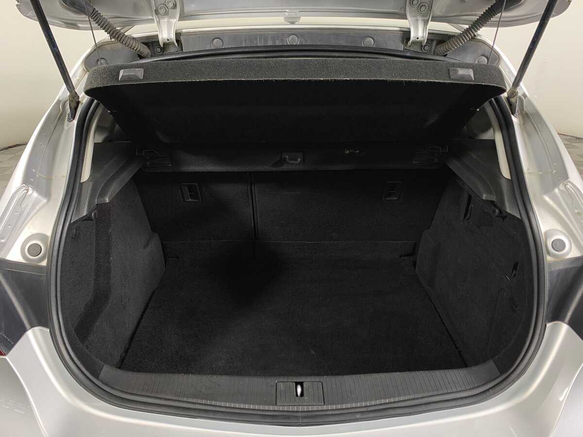 Opel Astra б/у, 2012, Механическая. Фото: #19