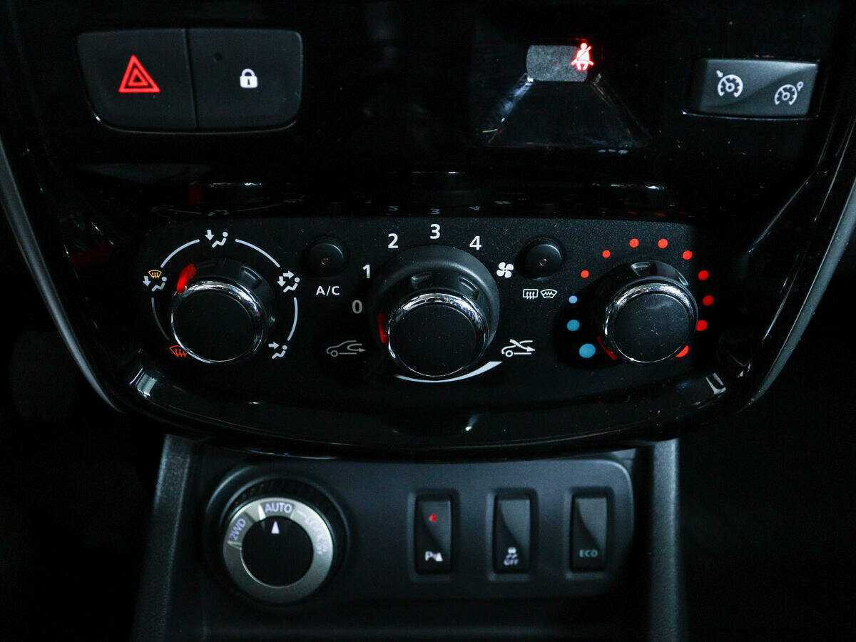 Nissan Terrano б/у, 2019, Механическая. Фото: #18