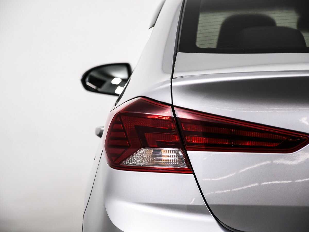 Hyundai Elantra б/у, 2020, Автоматическая. Фото: #14