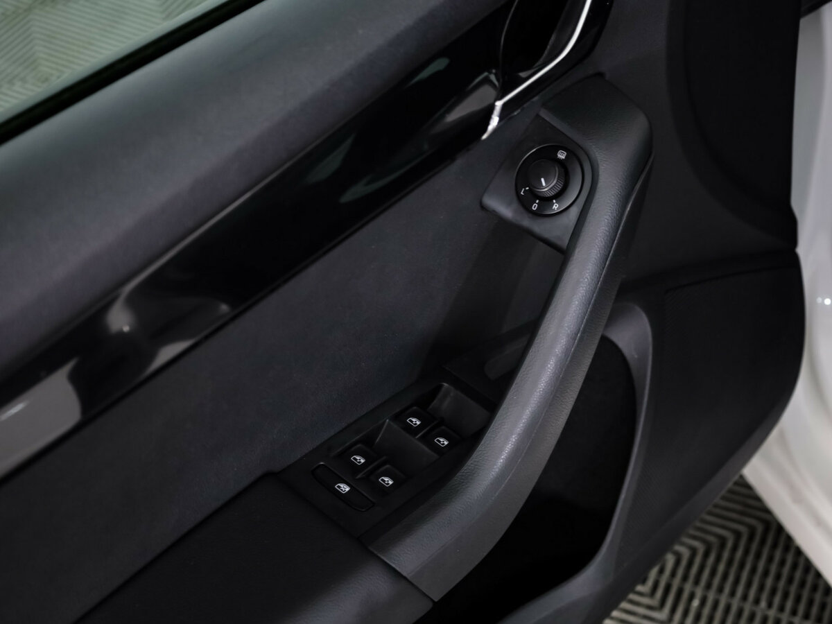 Skoda Octavia б/у, 2015, Роботизированная. Фото: #11