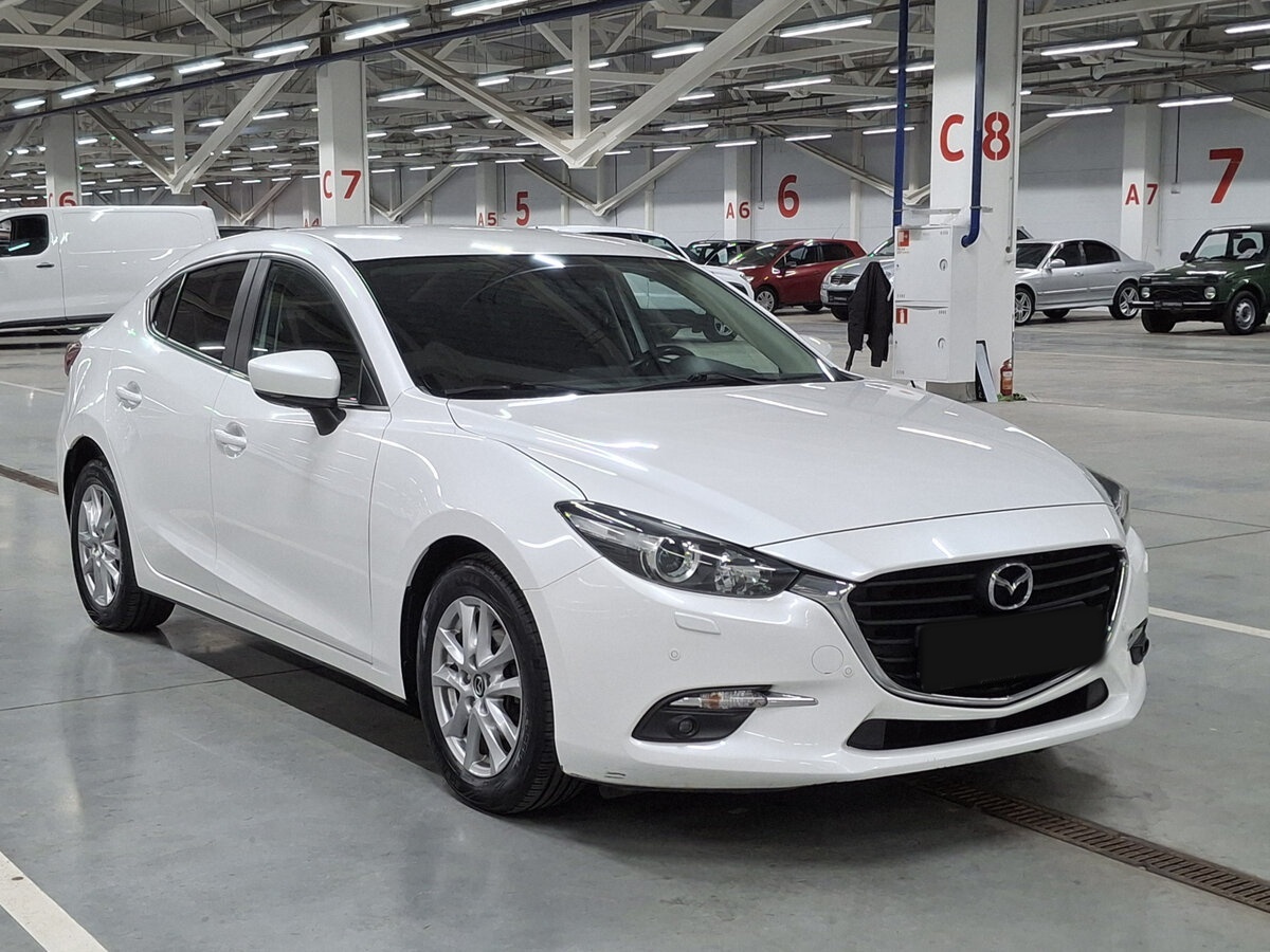 Mazda 3 б/у, 2018, Автоматическая. Фото: #2