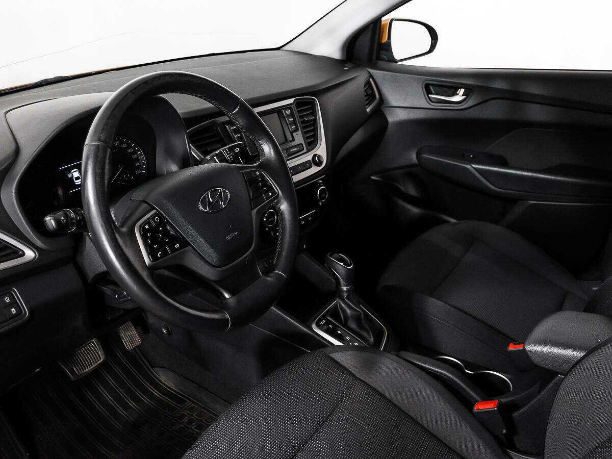 Hyundai Solaris б/у, 2017, Автоматическая. Фото: #6