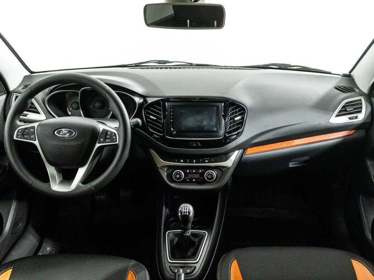 Lada (ВАЗ) Vesta б/у, 2019, Механическая. Фото: #11