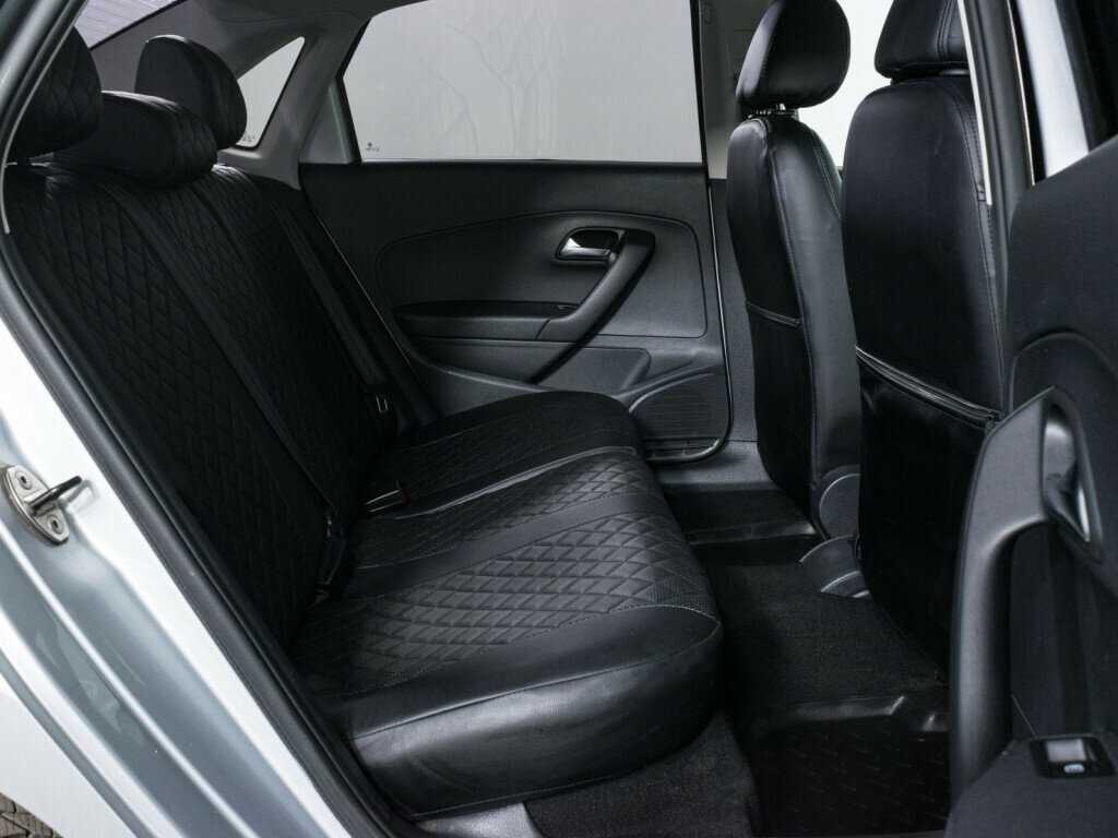 Volkswagen Polo б/у, 2016, Автоматическая. Фото: #9