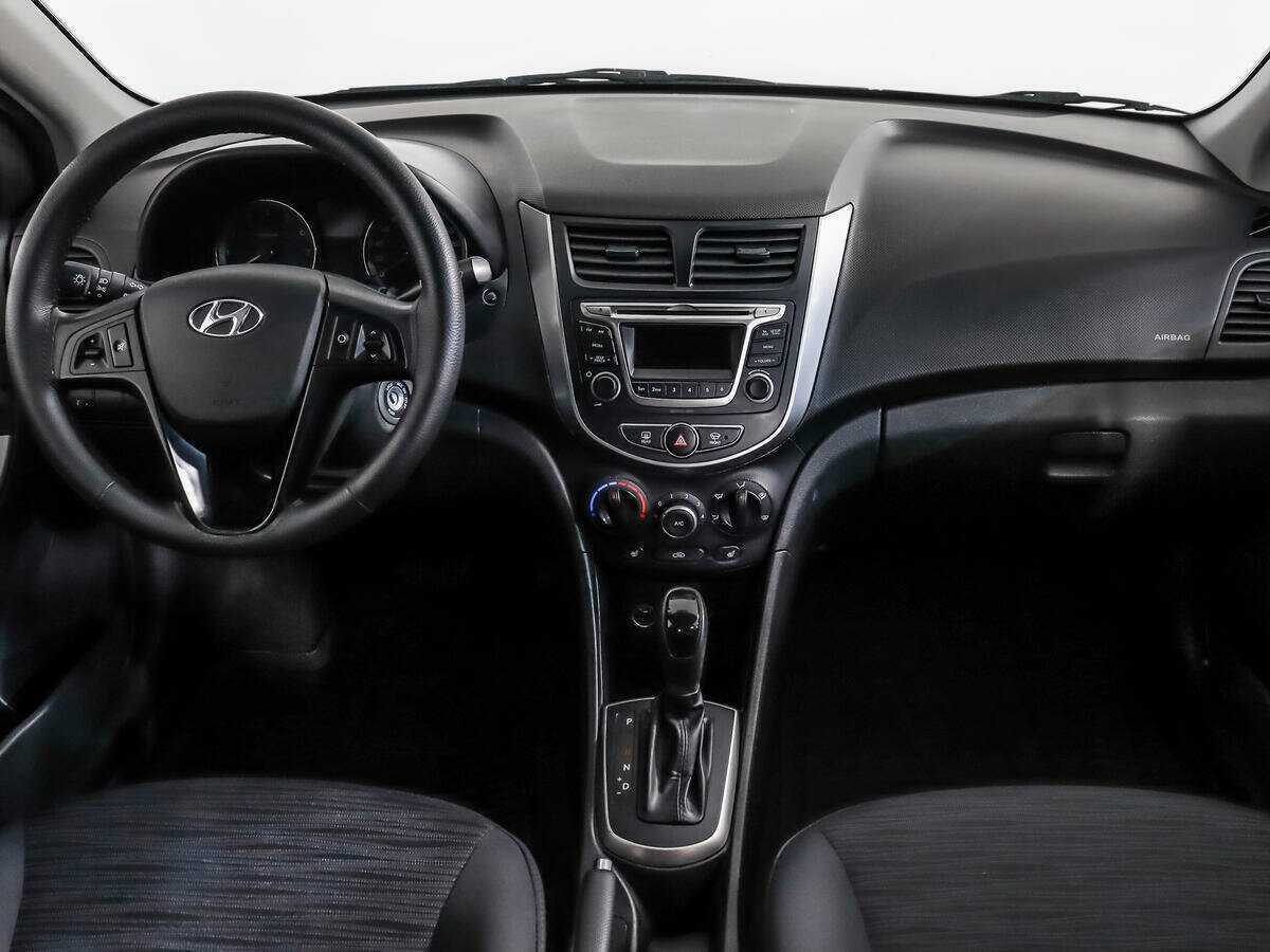 Hyundai Solaris б/у, 2014, Автоматическая. Фото: #11