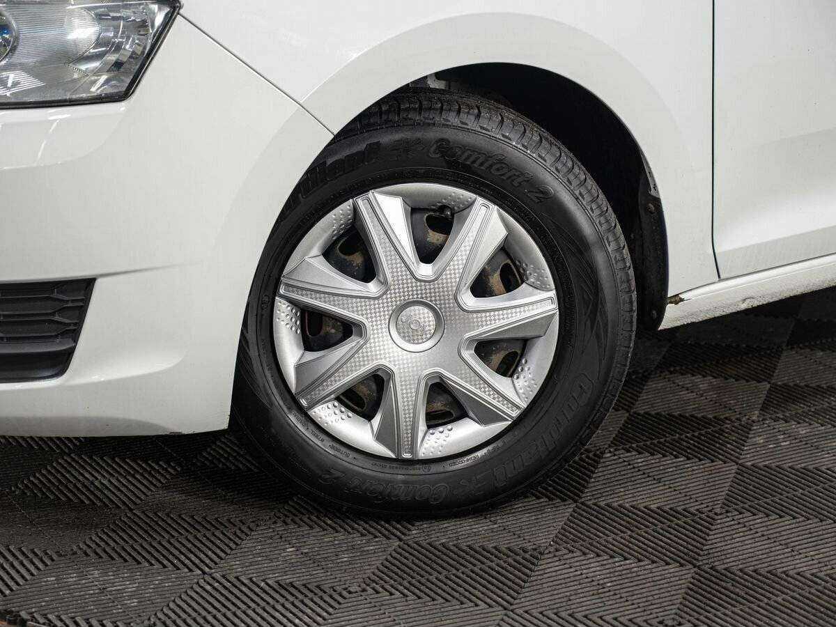 Skoda Rapid б/у, 2017, Механическая. Фото: #8