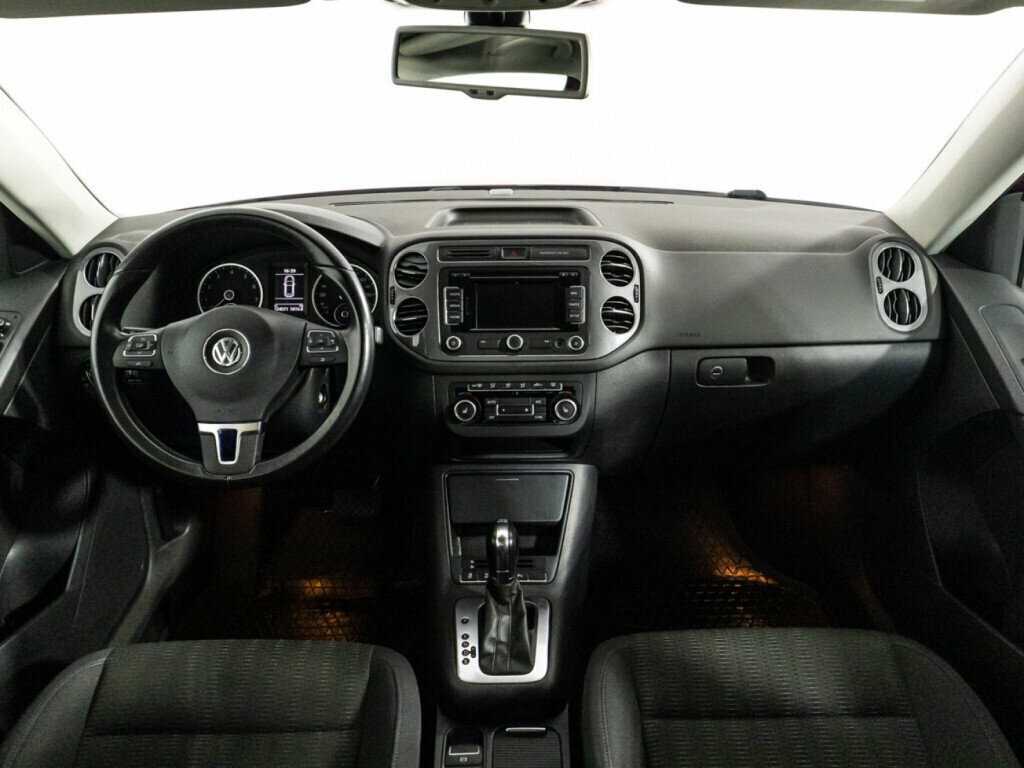 Volkswagen Tiguan б/у, 2012, Роботизированная. Фото: #12