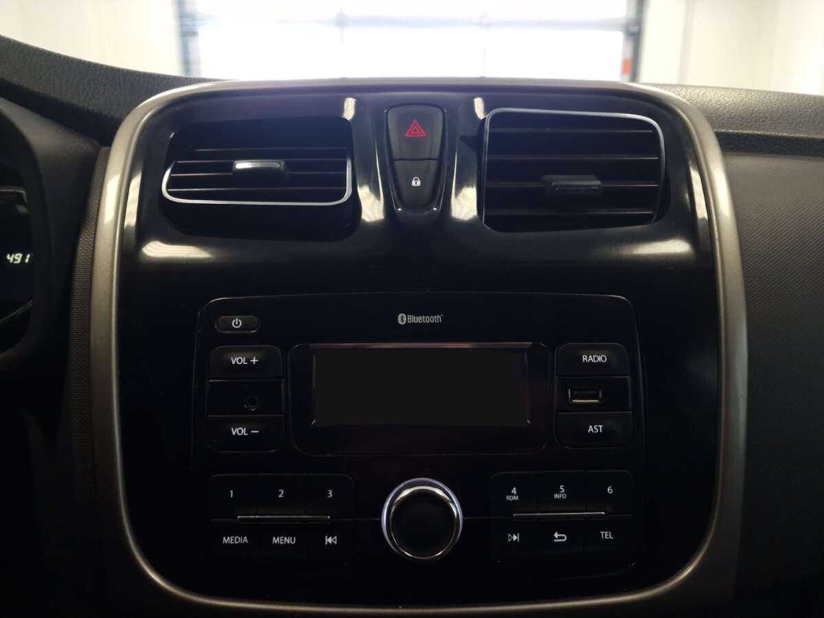 Renault Sandero б/у, 2019, Механическая. Фото: #9