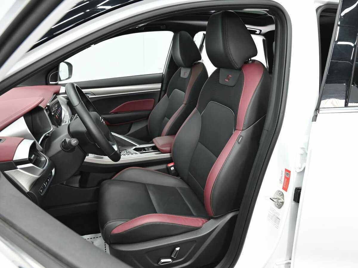 Geely Coolray б/у, 2022, Роботизированная. Фото: #7