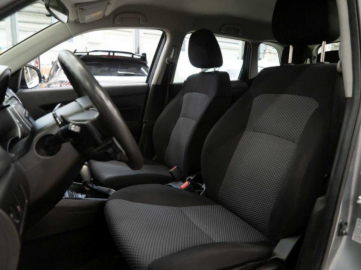 Suzuki Vitara б/у, 2015, Автоматическая. Фото: #4