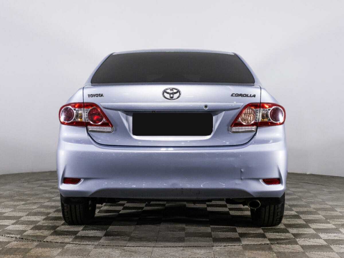 Toyota Corolla б/у, 2013, Механическая. Фото: #5