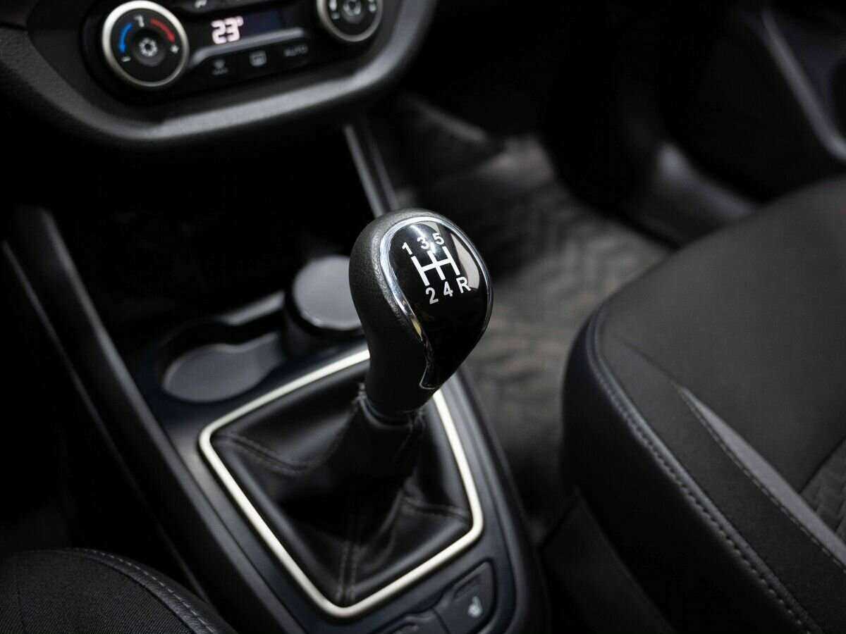 Lada (ВАЗ) Vesta б/у, 2018, Механическая. Фото: #23