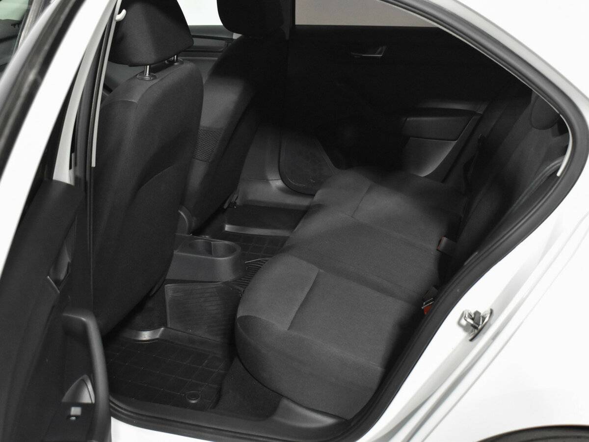 Skoda Rapid б/у, 2017, Механическая. Фото: #9