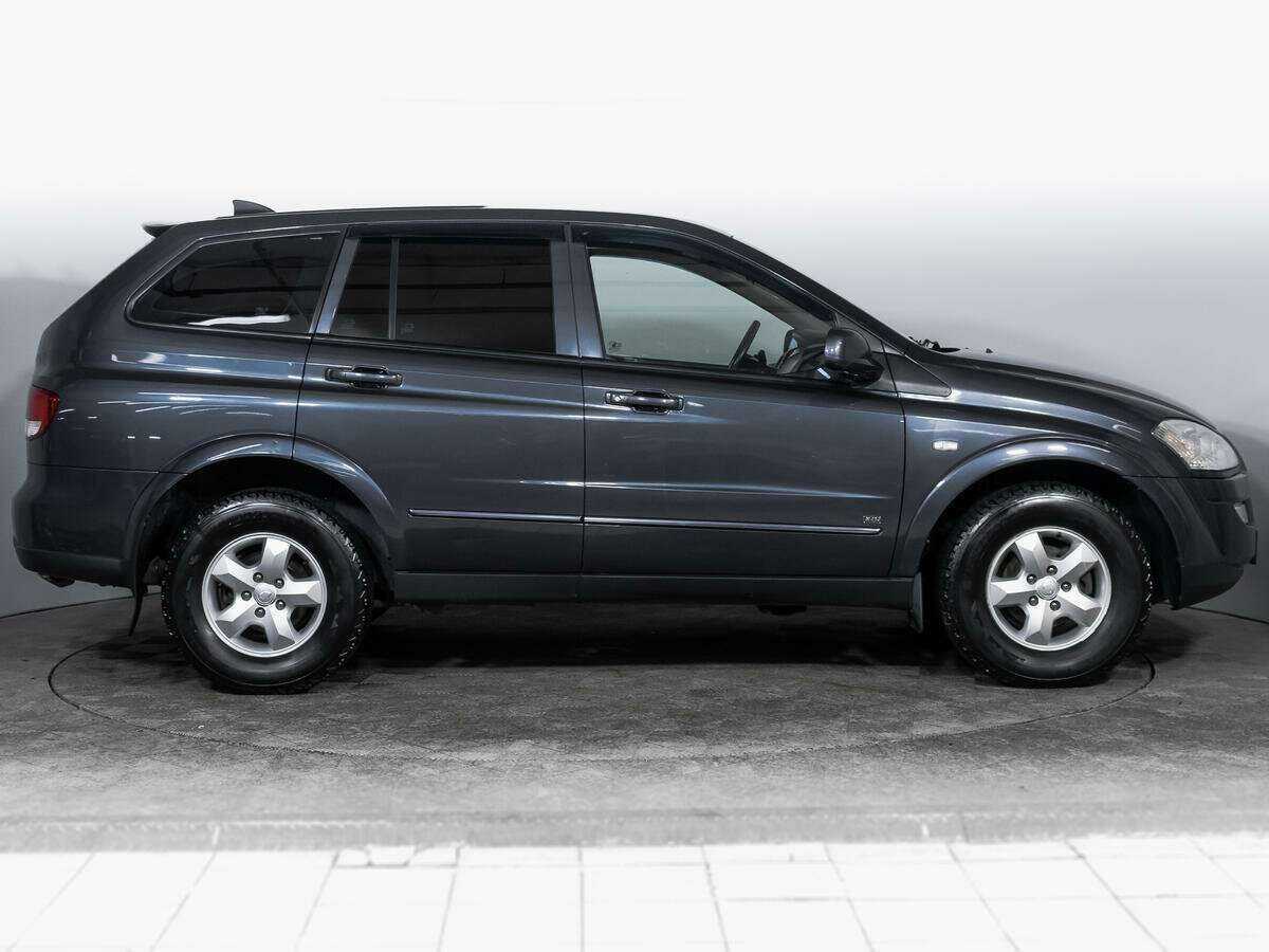 SsangYong Kyron б/у, 2012, Механическая. Фото: #3