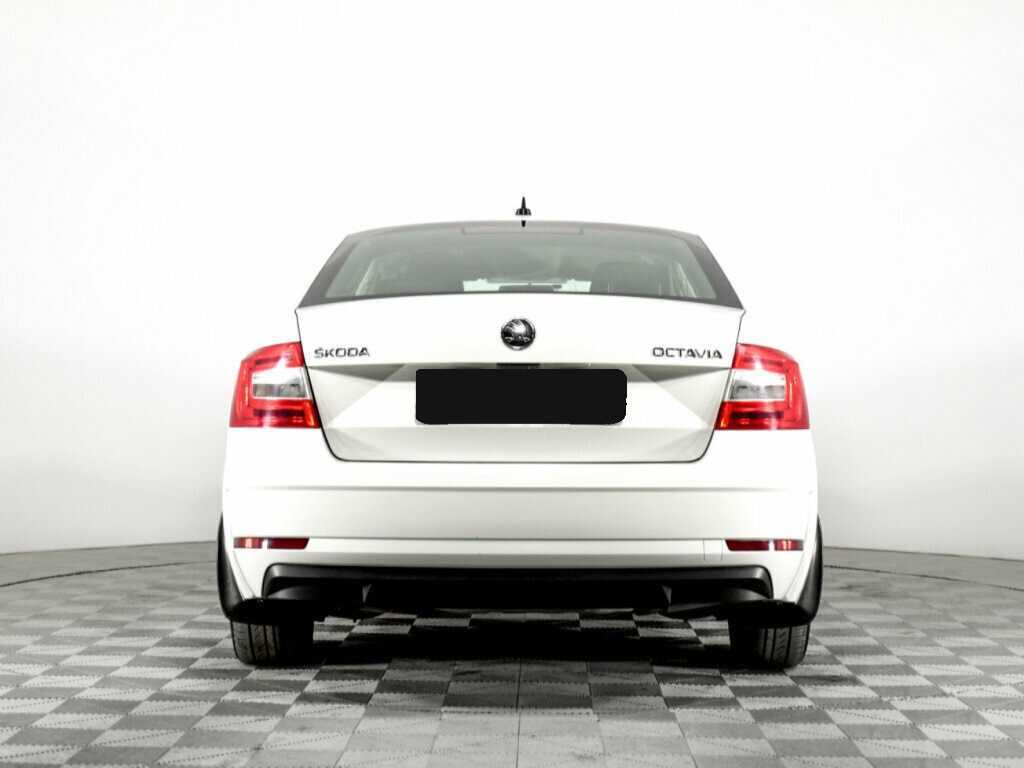 Skoda Octavia б/у, 2019, Механическая. Фото: #4