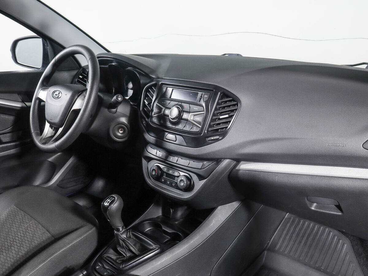 Lada (ВАЗ) Vesta б/у, 2016, Механическая. Фото: #8