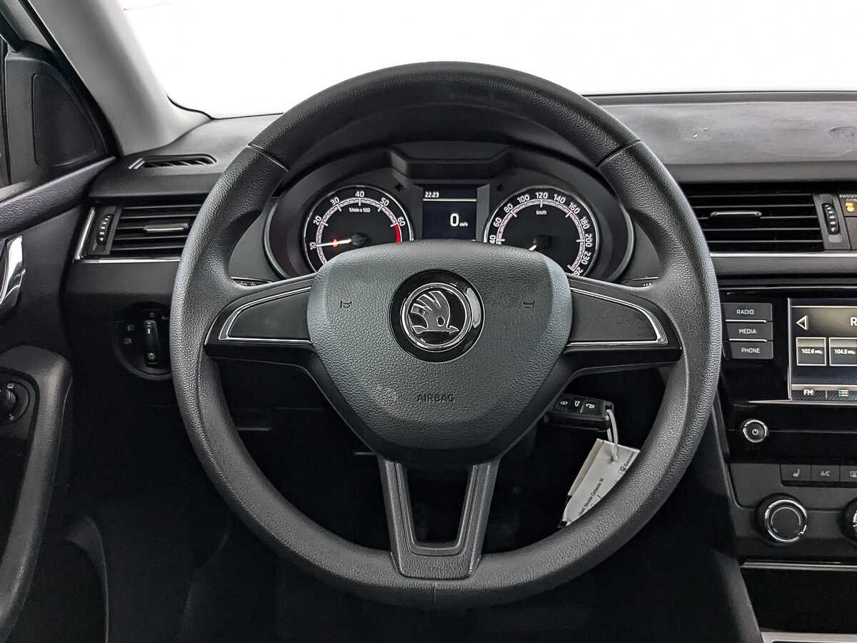 Skoda Octavia б/у, 2019, Механическая. Фото: #18