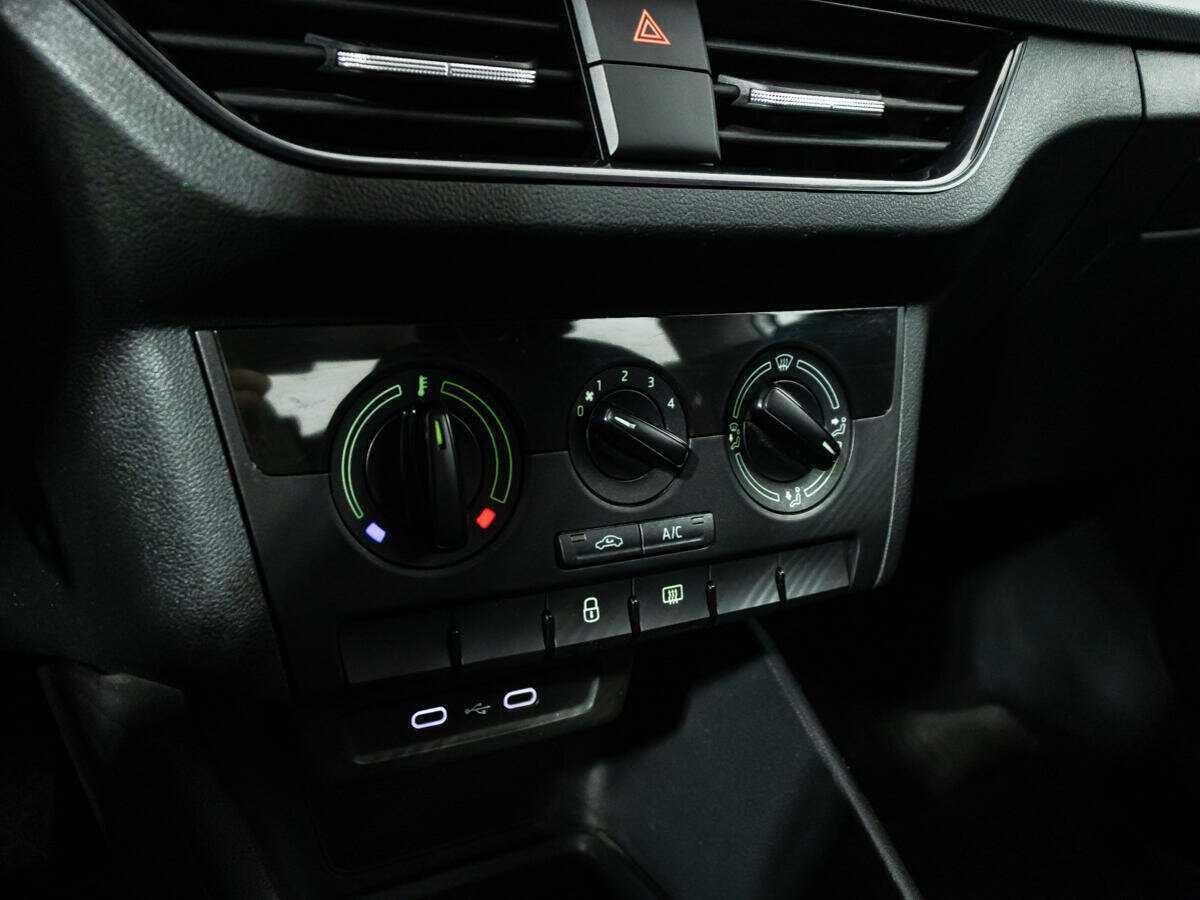 Skoda Rapid б/у, 2021, Механическая. Фото: #15