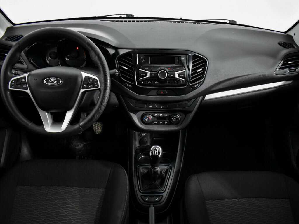 Lada (ВАЗ) Vesta б/у, 2019, Механическая. Фото: #11