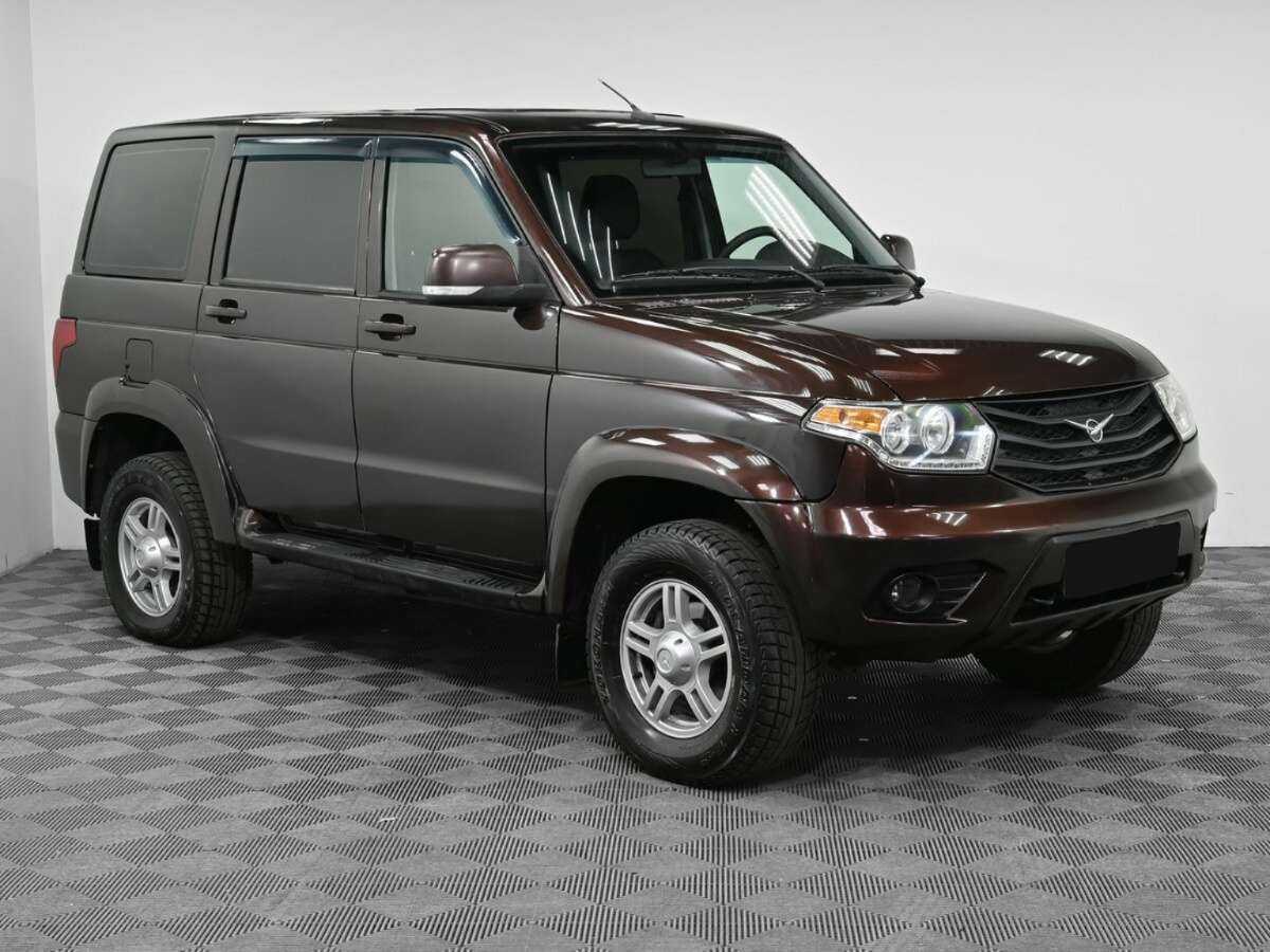 УАЗ Patriot б/у, 2015, Механическая. Фото: #2