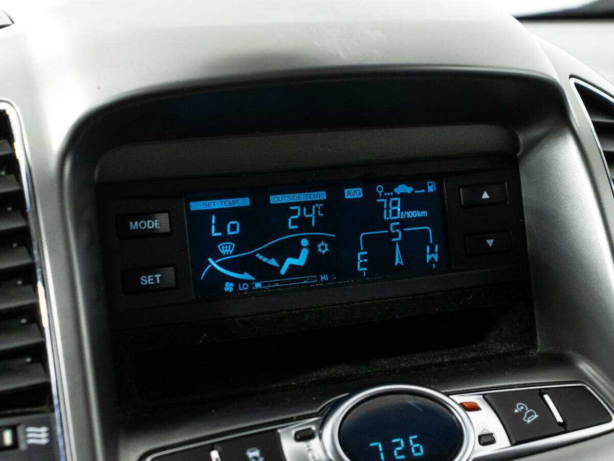 Chevrolet Captiva б/у, 2012, Автоматическая. Фото: #14