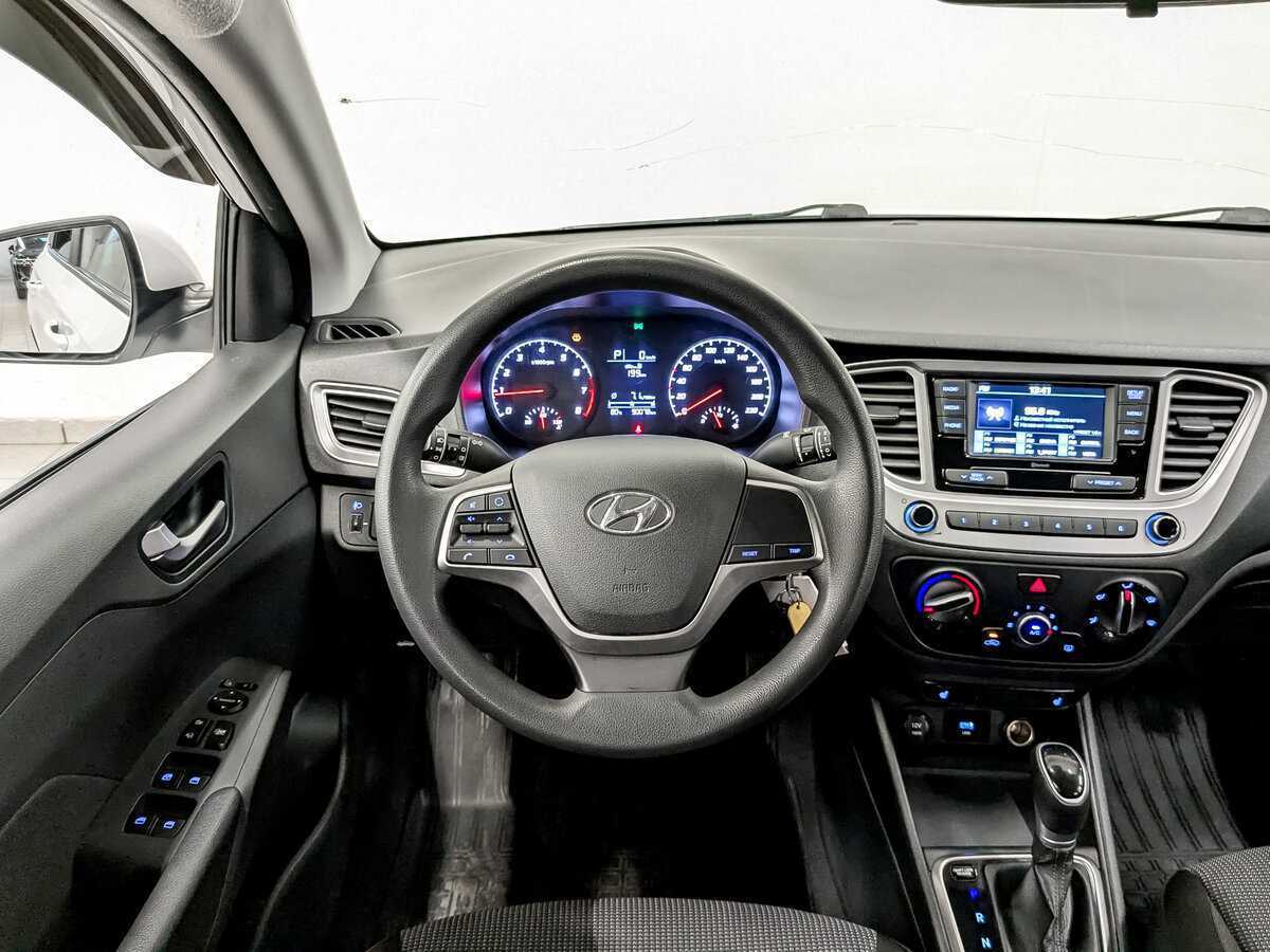 Hyundai Solaris б/у, 2021, Автоматическая. Фото: #20