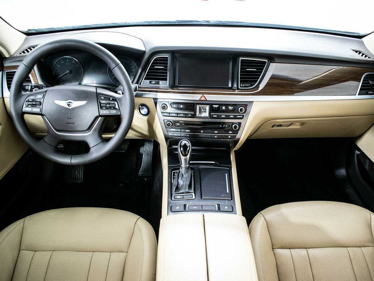Hyundai Genesis б/у, 2015, Автоматическая. Фото: #12