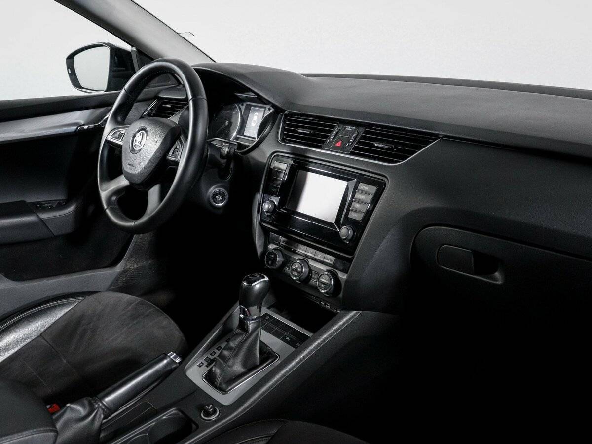 Skoda Octavia б/у, 2015, Роботизированная. Фото: #8