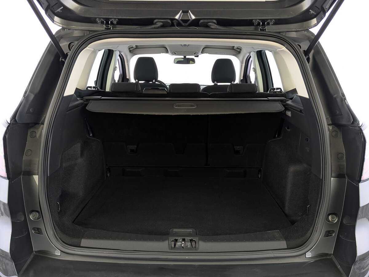 Ford Kuga б/у, 2018, Автоматическая. Фото: #9