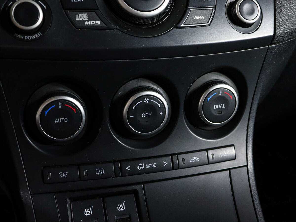 Mazda 3 б/у, 2012, Автоматическая. Фото: #15