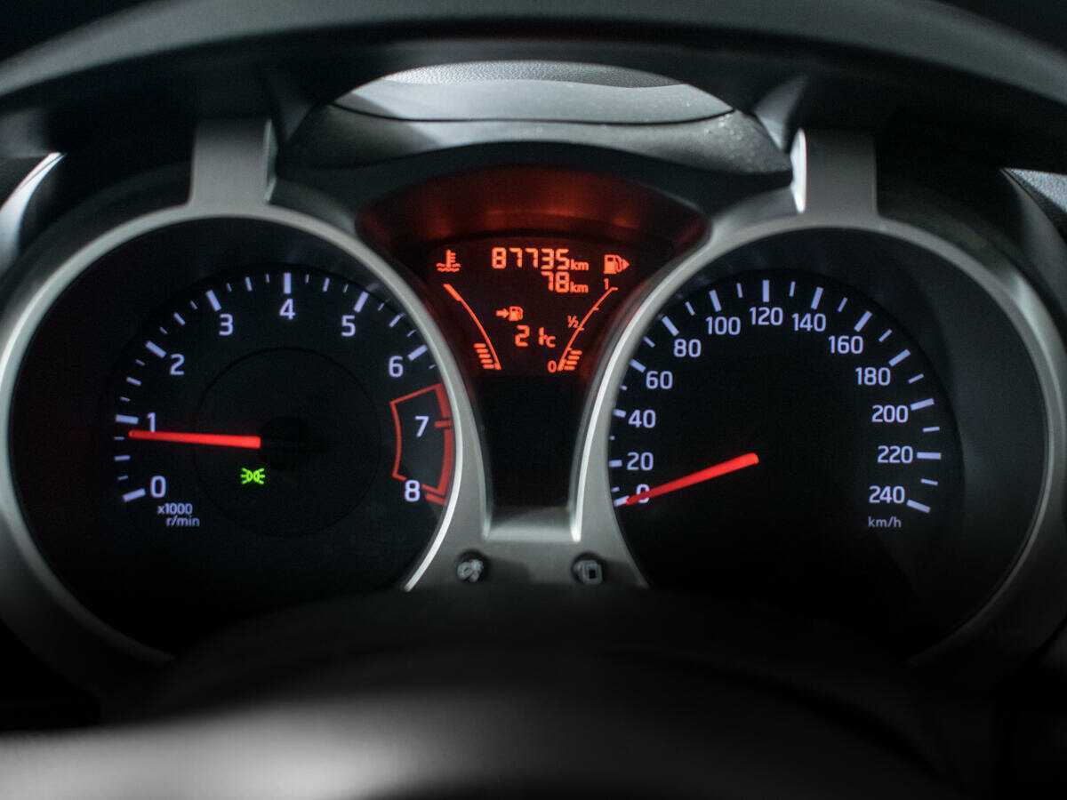 Nissan Juke б/у, 2013, Механическая. Фото: #10