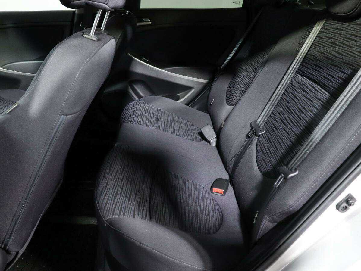 Hyundai Solaris б/у, 2016, Автоматическая. Фото: #7