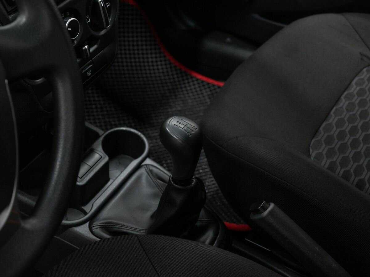 Lada (ВАЗ) Granta б/у, 2018, Механическая. Фото: #17