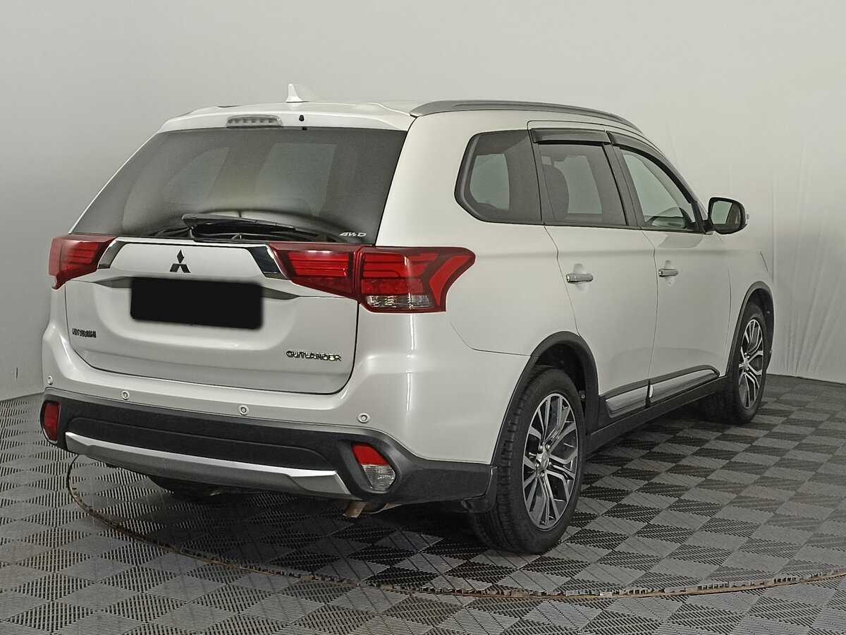 Mitsubishi Outlander б/у, 2017, Вариатор. Фото: #3