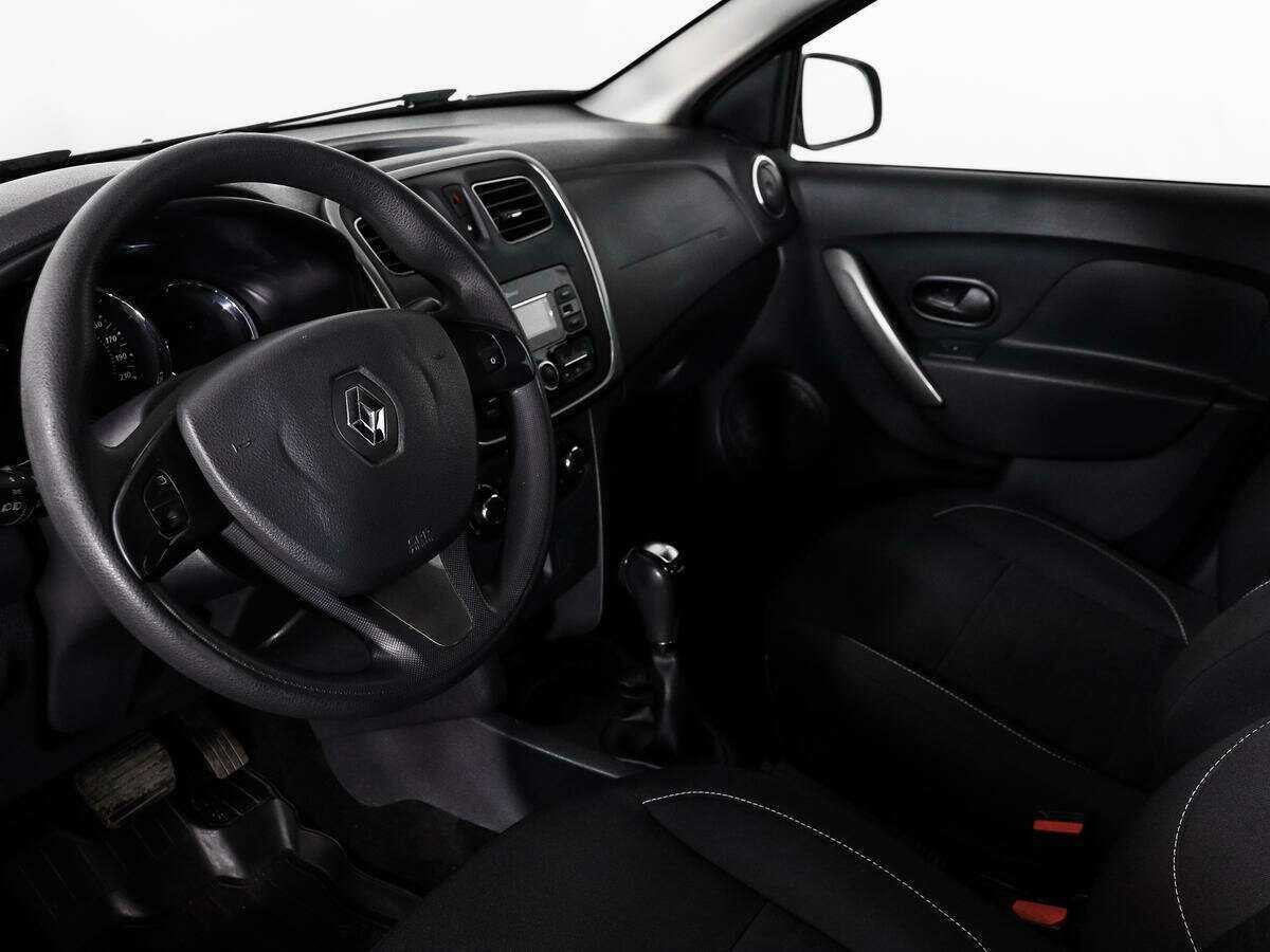 Renault Sandero б/у, 2018, Автоматическая. Фото: #6