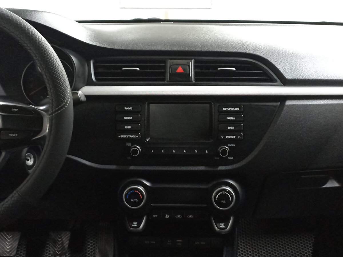 Kia Rio б/у, 2018, Механическая. Фото: #14