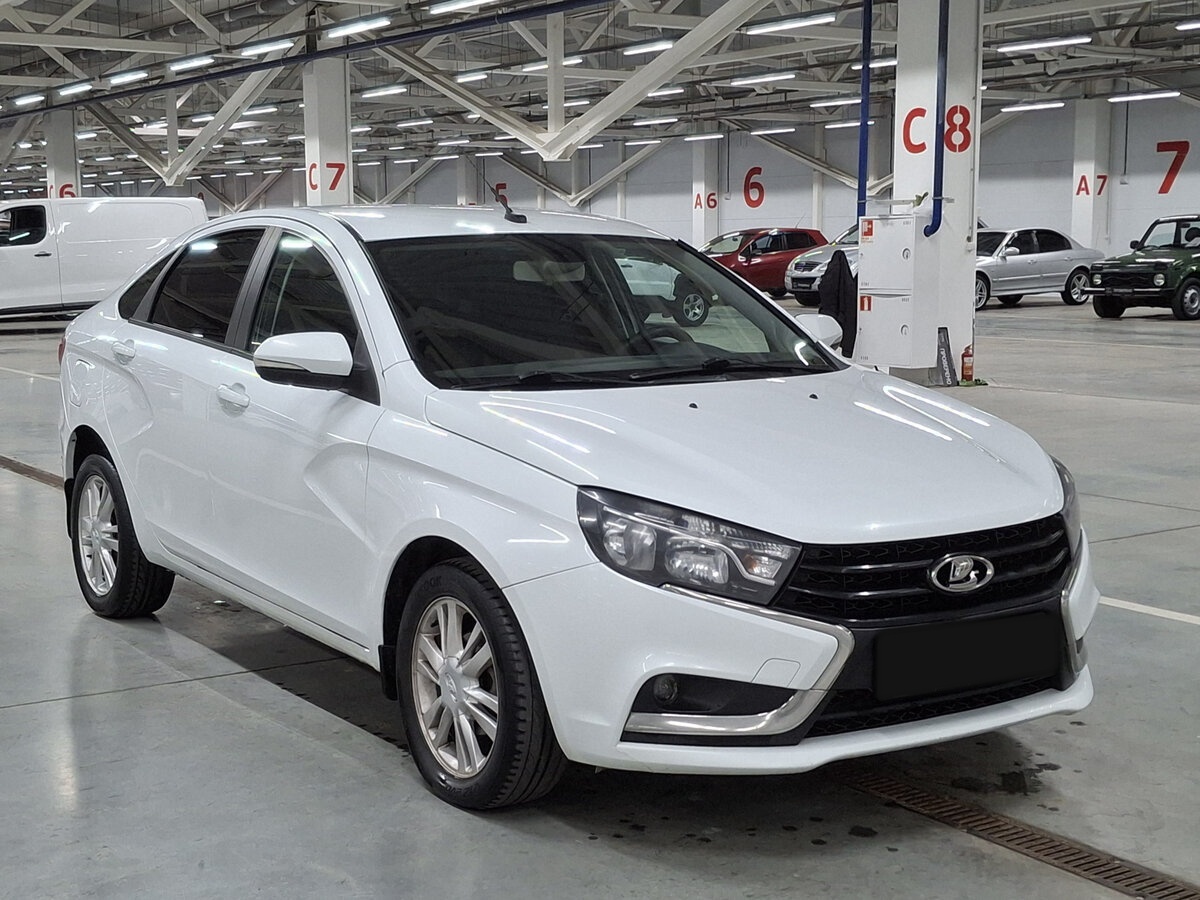 Lada (ВАЗ) Vesta б/у, 2017, Механическая. Фото: #2