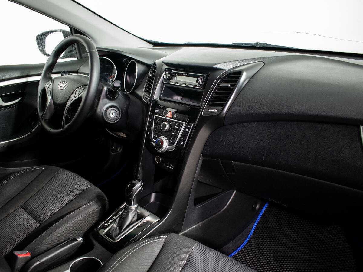 Hyundai i30 б/у, 2012, Автоматическая. Фото: #8