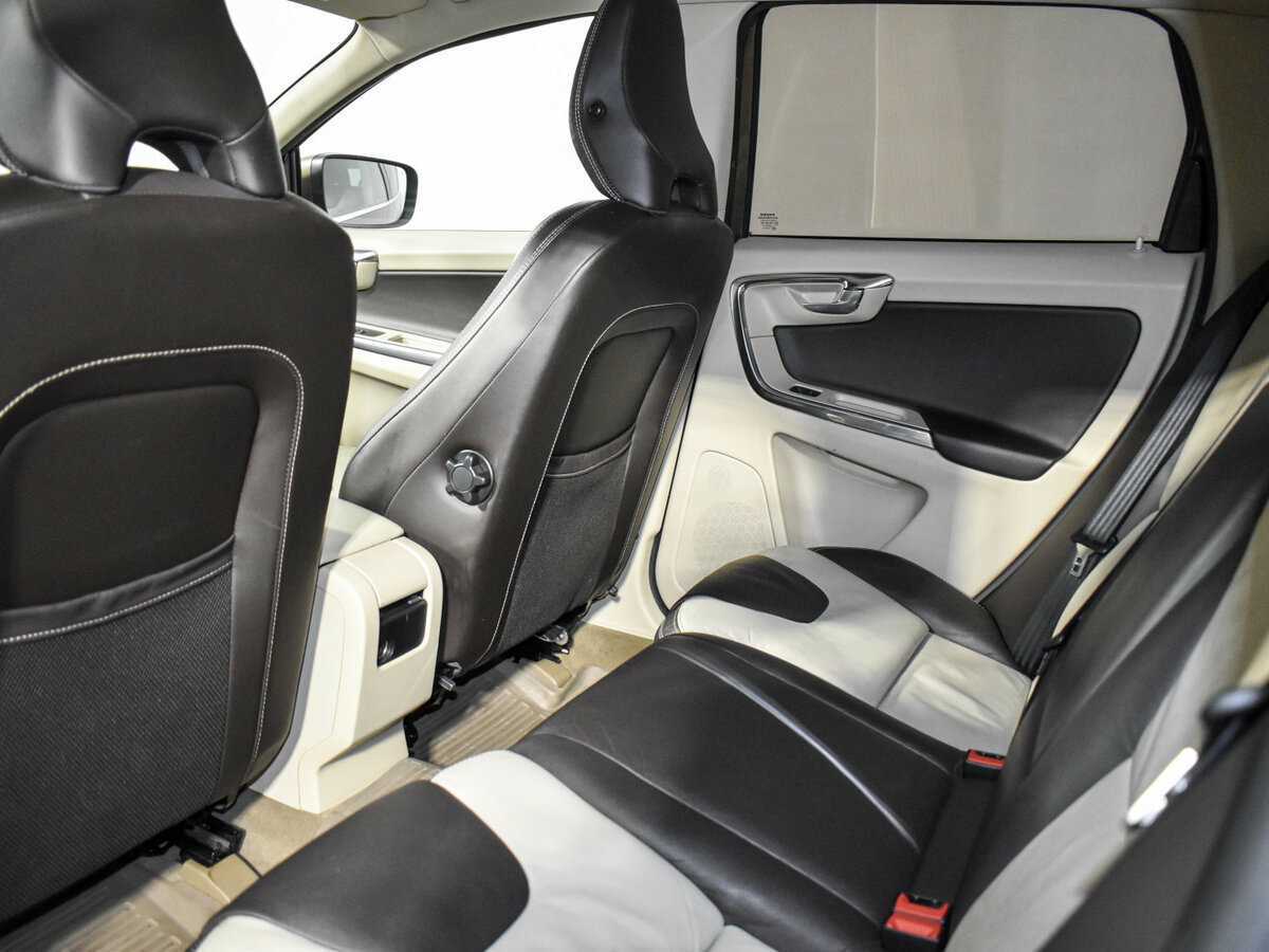 Volvo XC60 б/у, 2012, Автоматическая. Фото: #10