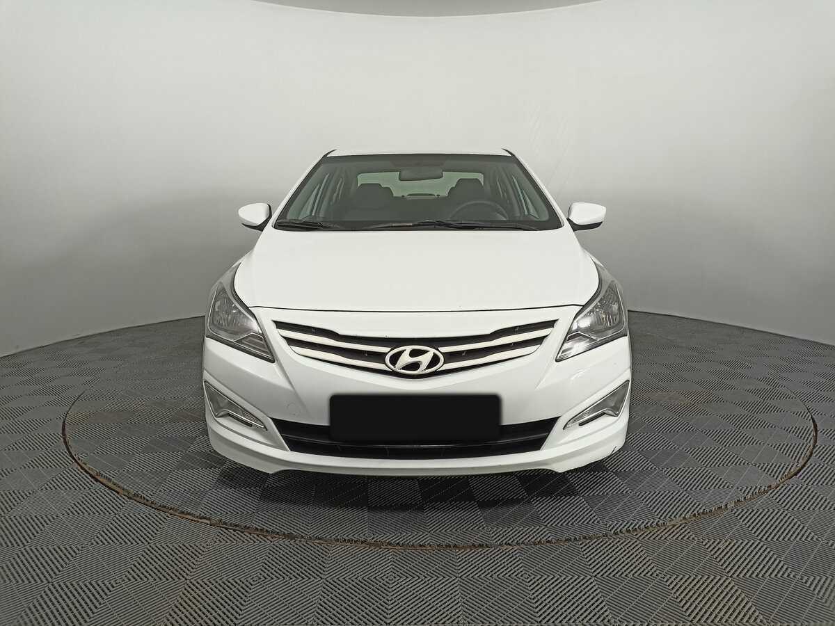 Hyundai Solaris б/у, 2015, Механическая. Фото: #1
