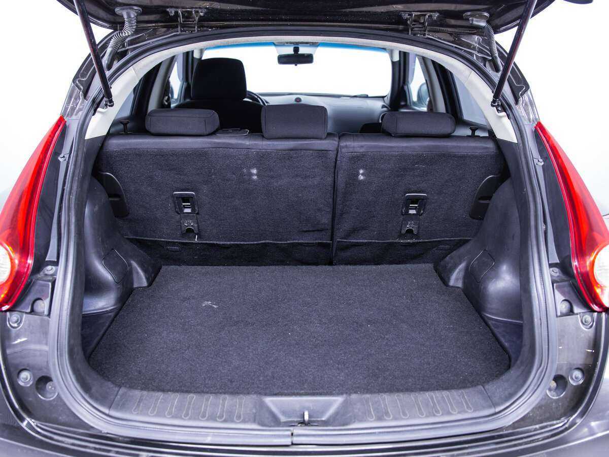 Nissan Juke б/у, 2012, Механическая. Фото: #8