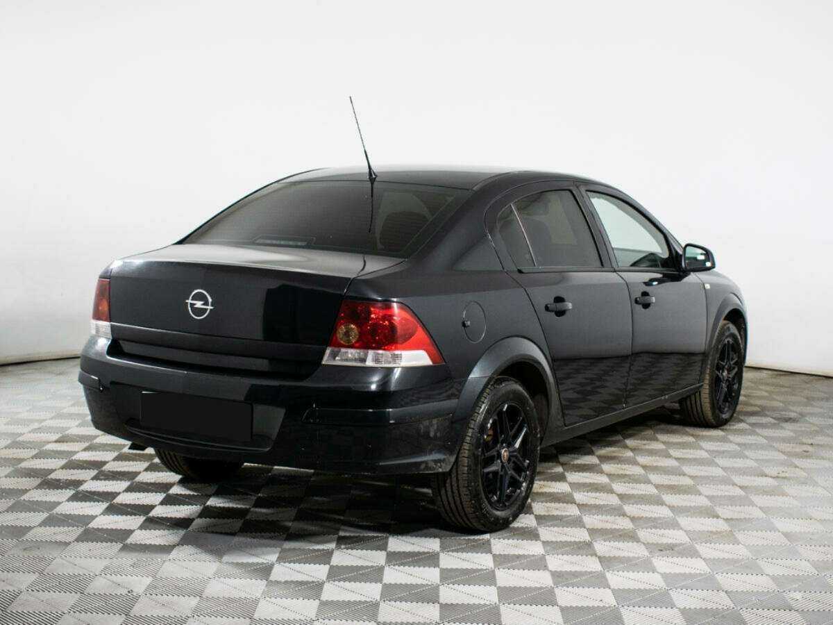 Opel Astra б/у, 2014, Автоматическая. Фото: #3