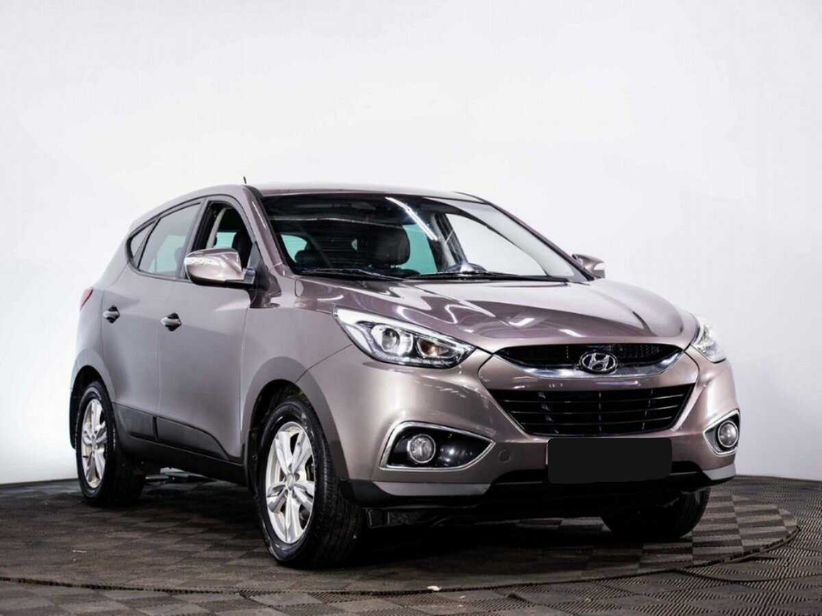 Hyundai ix35 б/у, 2014, Автоматическая. Фото: #2