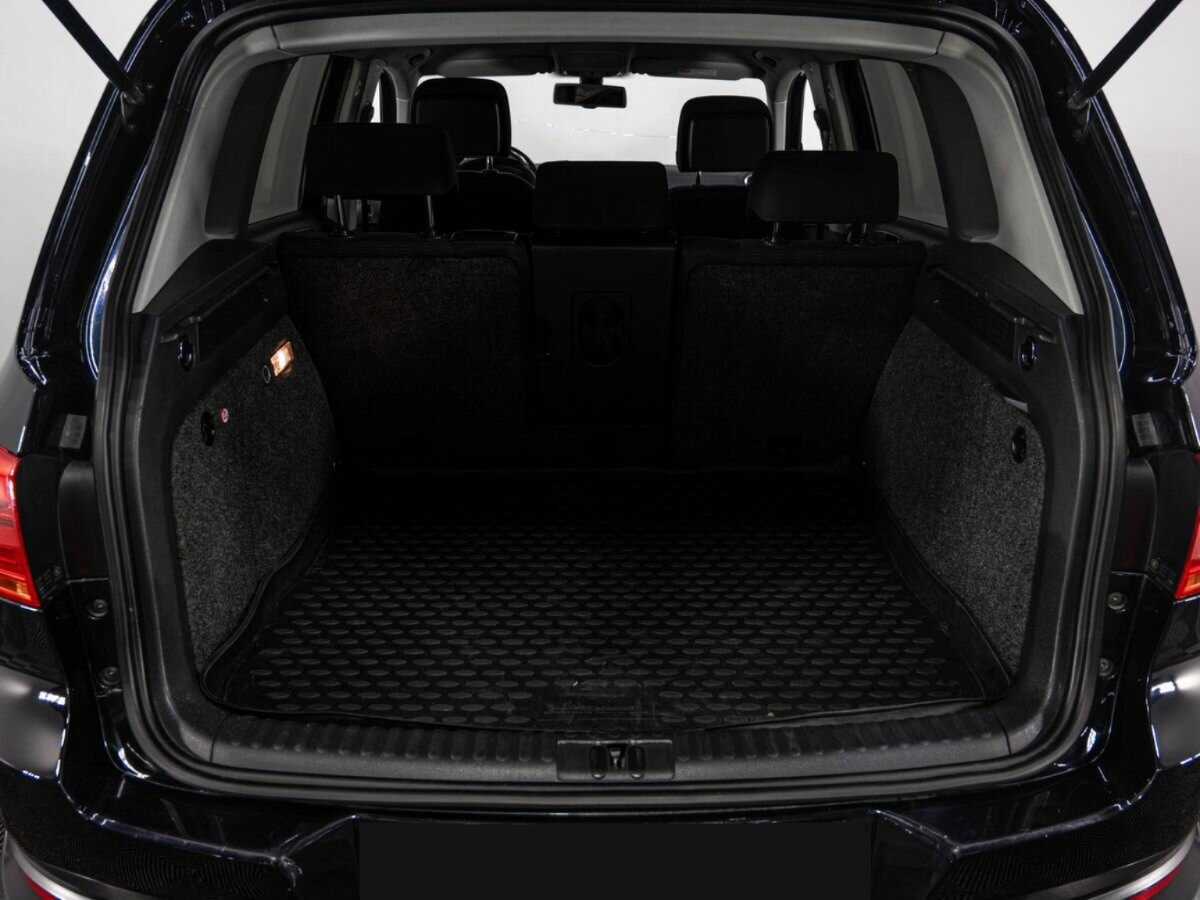 Volkswagen Tiguan б/у, 2013, Автоматическая. Фото: #22