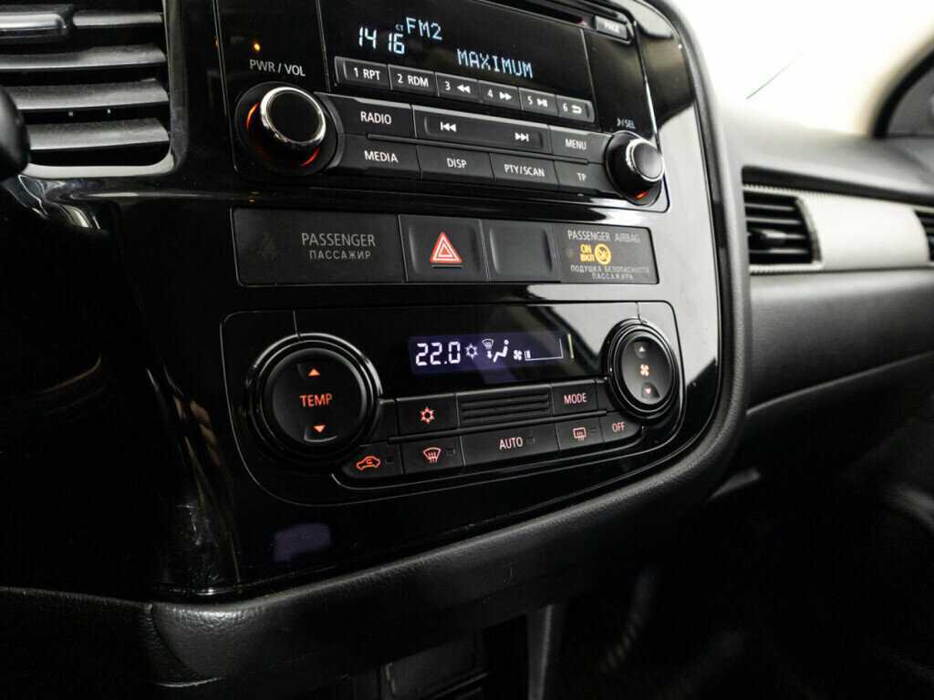 Mitsubishi Outlander б/у, 2018, Вариатор. Фото: #14